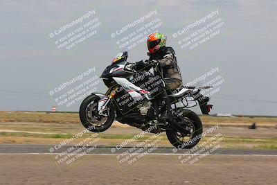 media/Sep-10-2023-Pacific Track Time (Sun) [[44210541ad]]/Group B/1220pm (Wheelie Bump)/